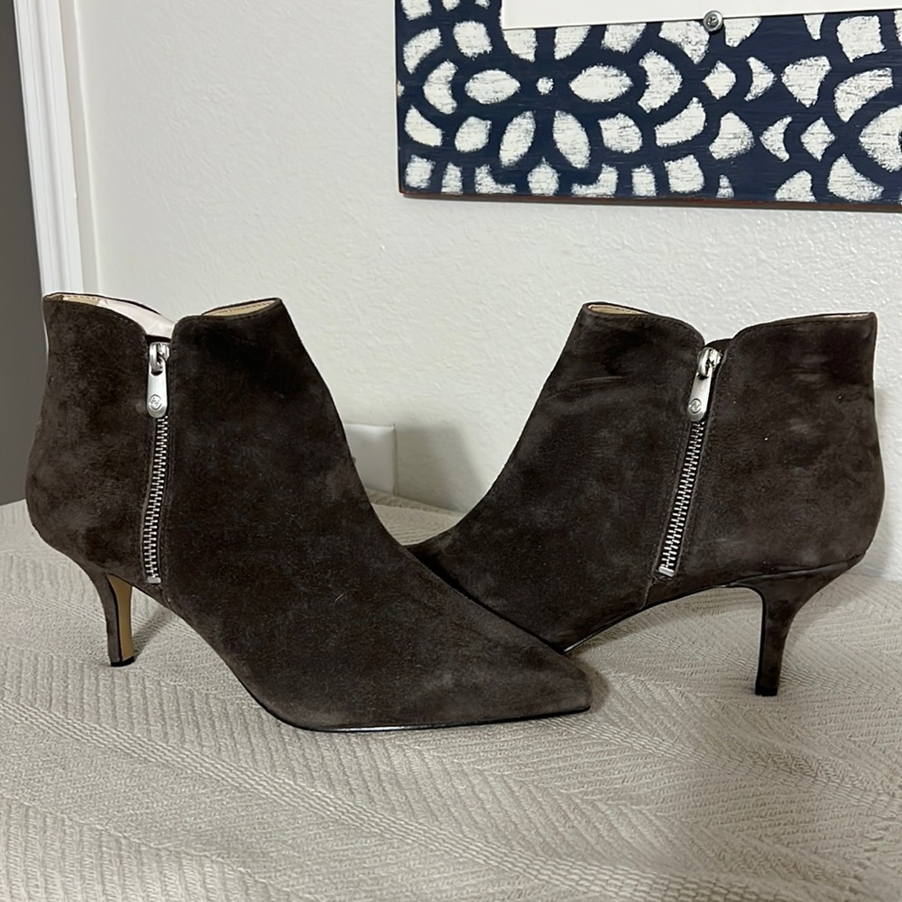 Sexy ankle boot dark taupe suede 9